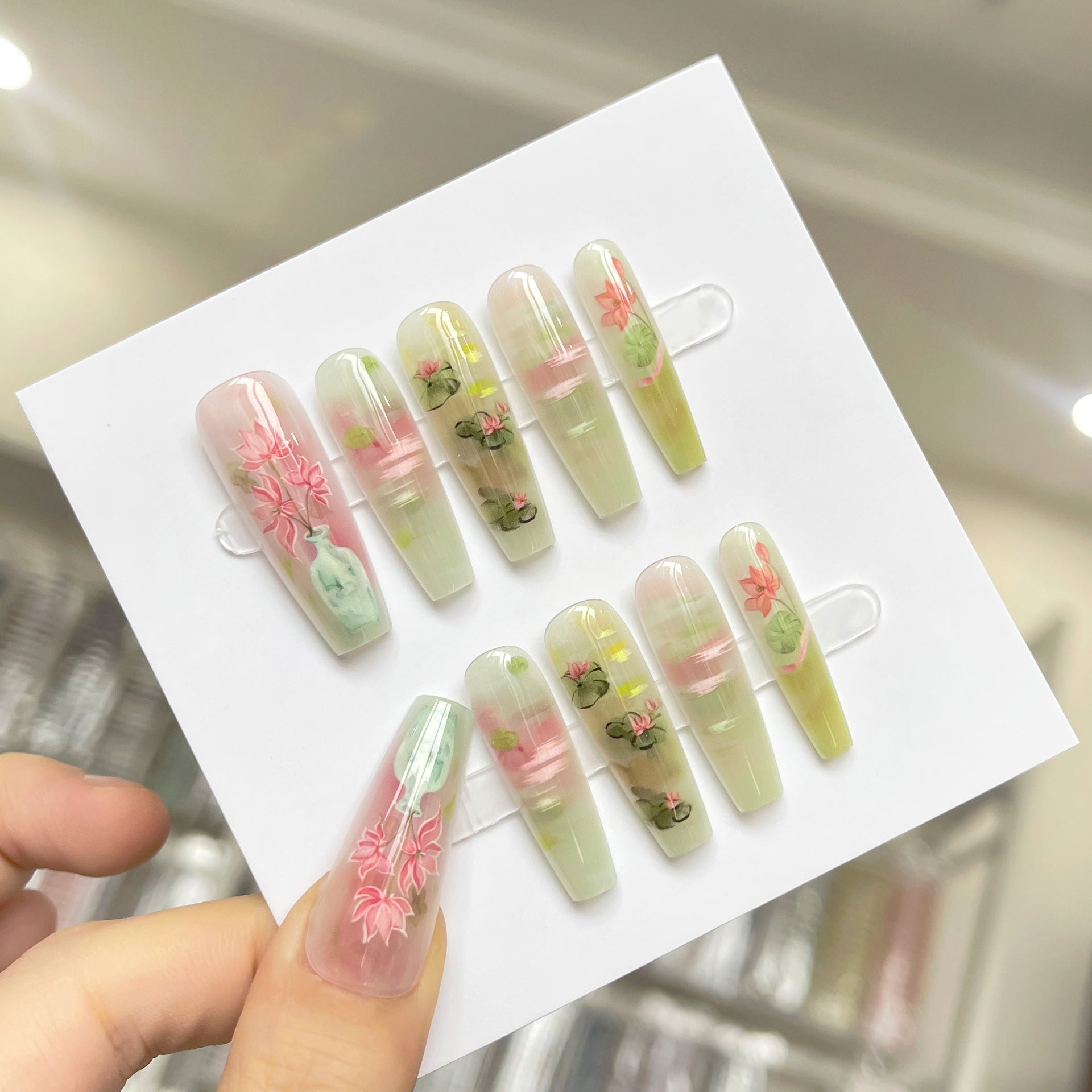 Lotus Bloom Artistry Press-On Nails Set