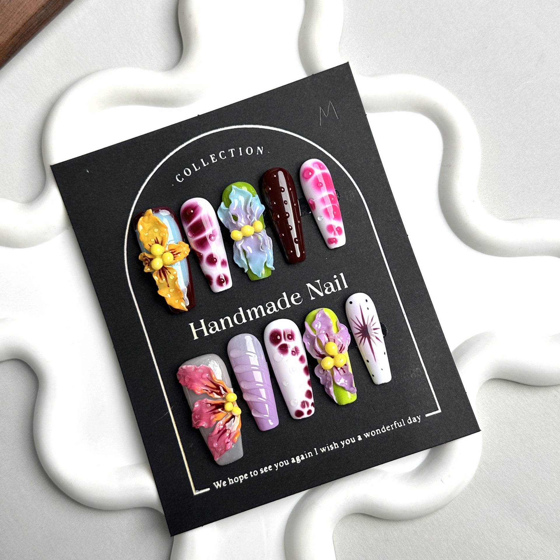 Datura Dreams Hand Made Press-On Set