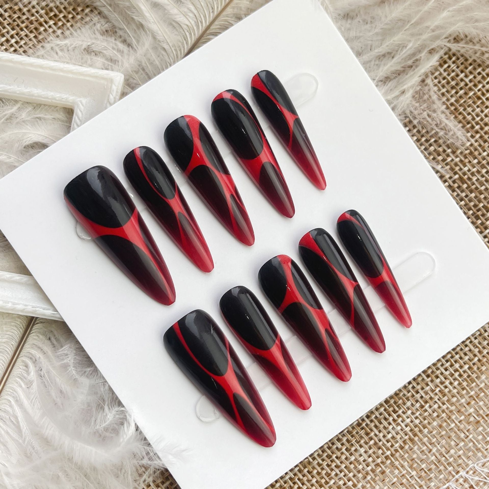 EuroWave Artistry Nail Press-On Nail Set