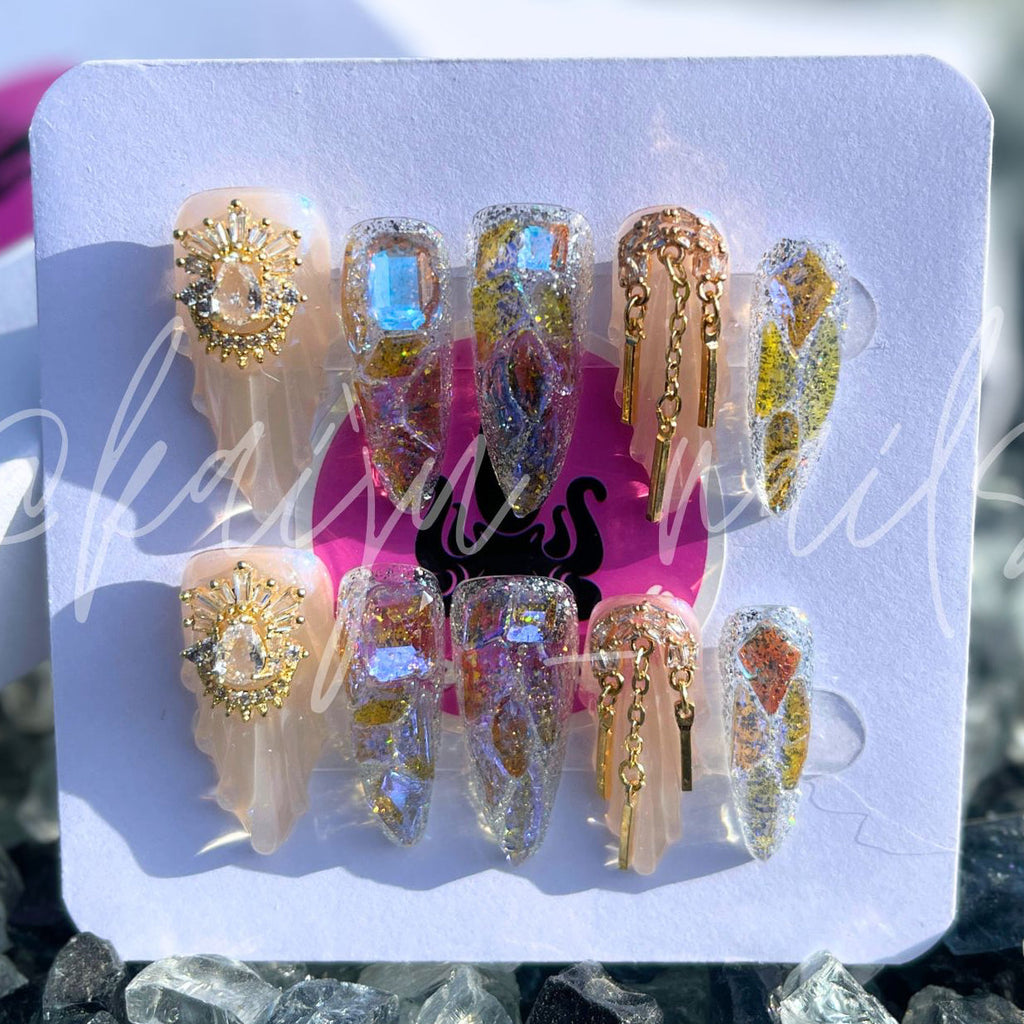 Shell of Venus Press-on Nail Set