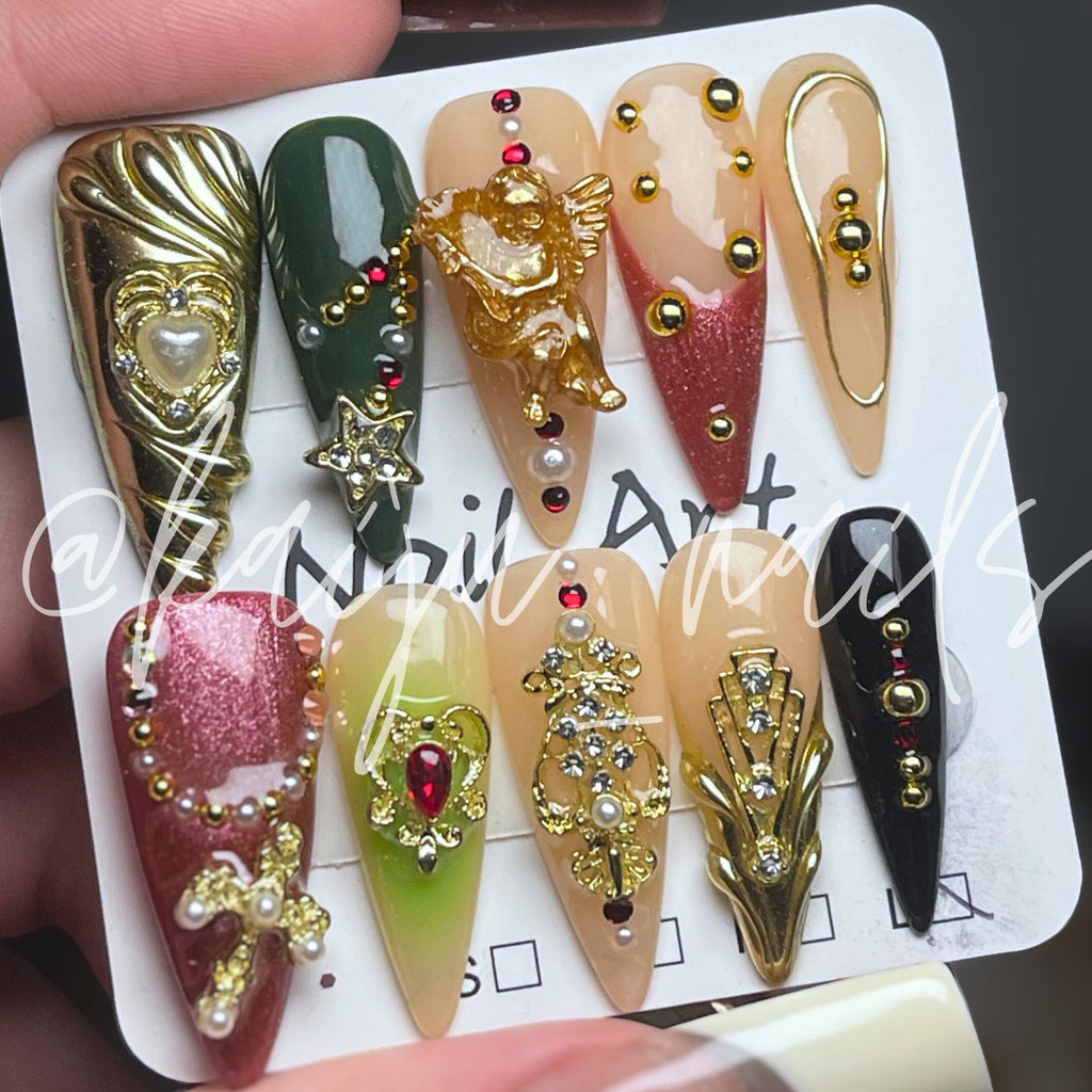 King's Court Press-On Nail Set